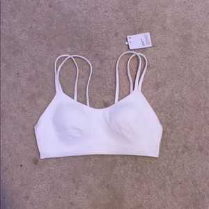 Lululemon like a cloud bra